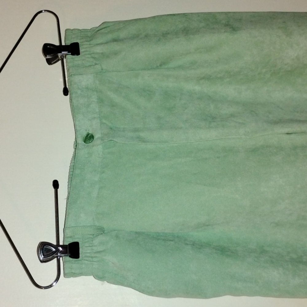 Maggie Sweet Pants, Celery | Light Green, Size PM, Pre-owned